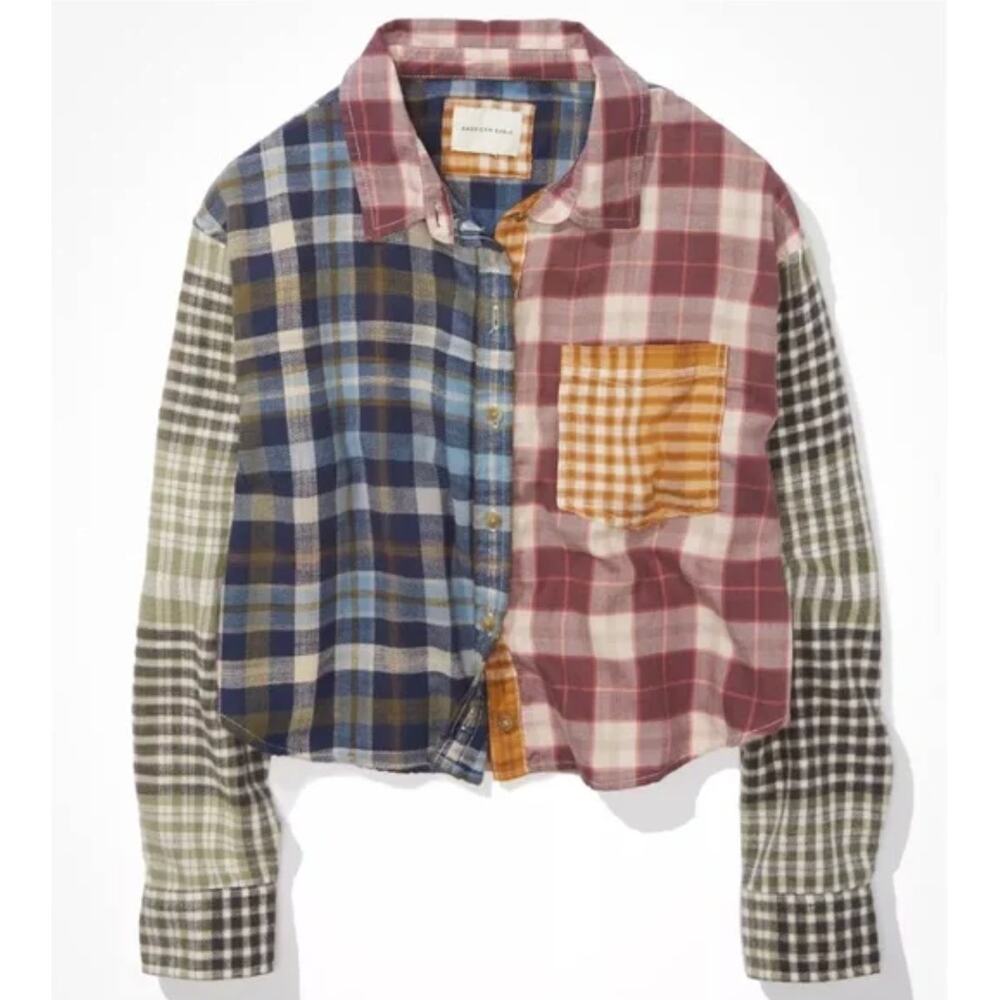 American Eagle cropped patch flannel - image 1